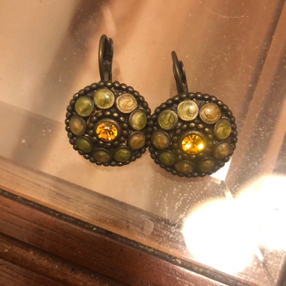 Pieced Ear Rings - Picture 5 of 5